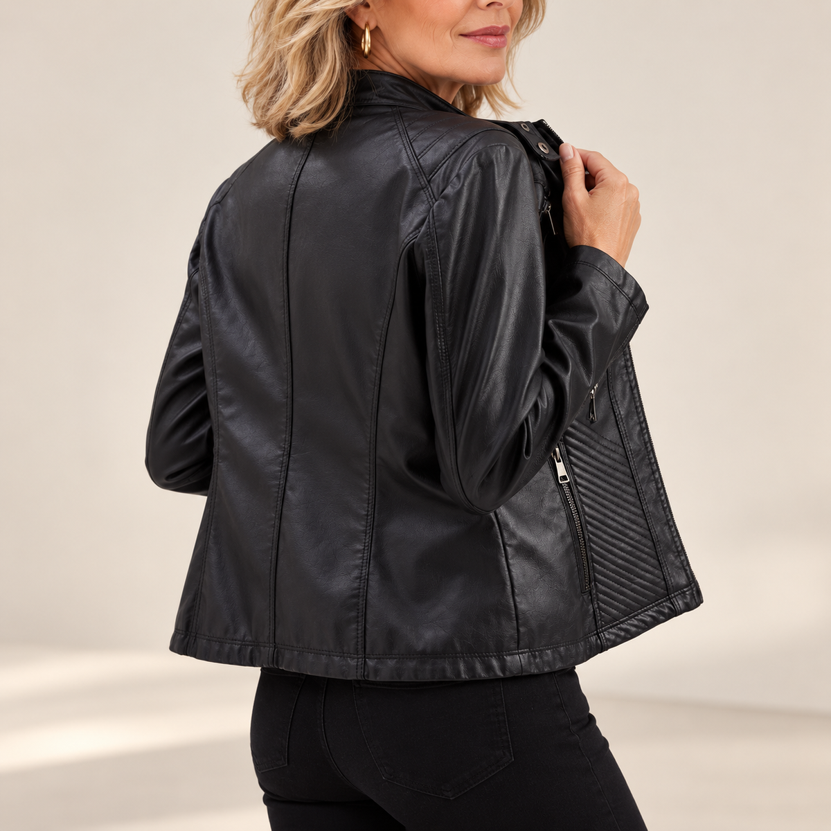 Adalina | Dopasowana Kurtka Biker ze Stójką